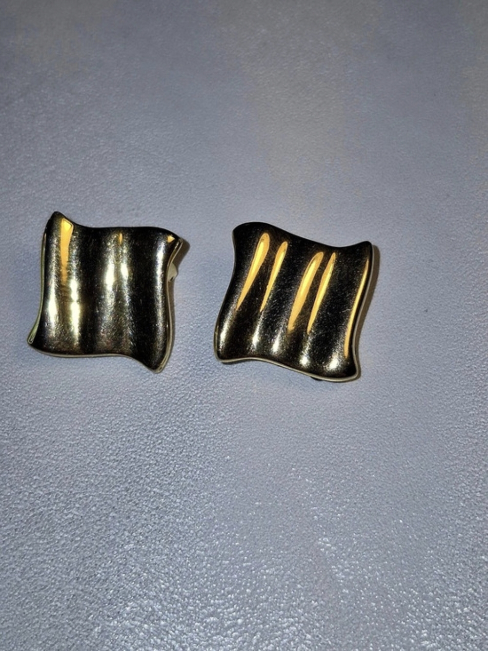 Vintage 80s 90s Gold Tone Wavy Molten Square Clip On Earrings Chunky Modernist